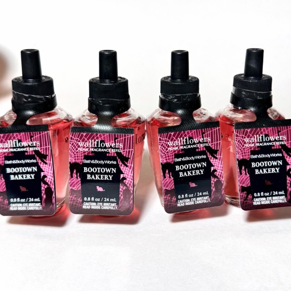 BOOTOWN BAKERY Wallflowers - Picture 1 of 2